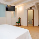 Romana Boutique Maison d'hôtes 3*